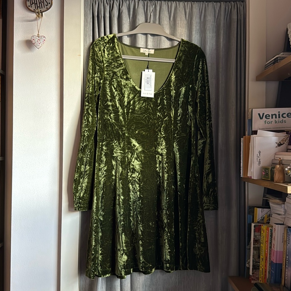Little Lies Sweet Jane Olive Crushed Mini, as seen on Taylor Swift (Rep Era).